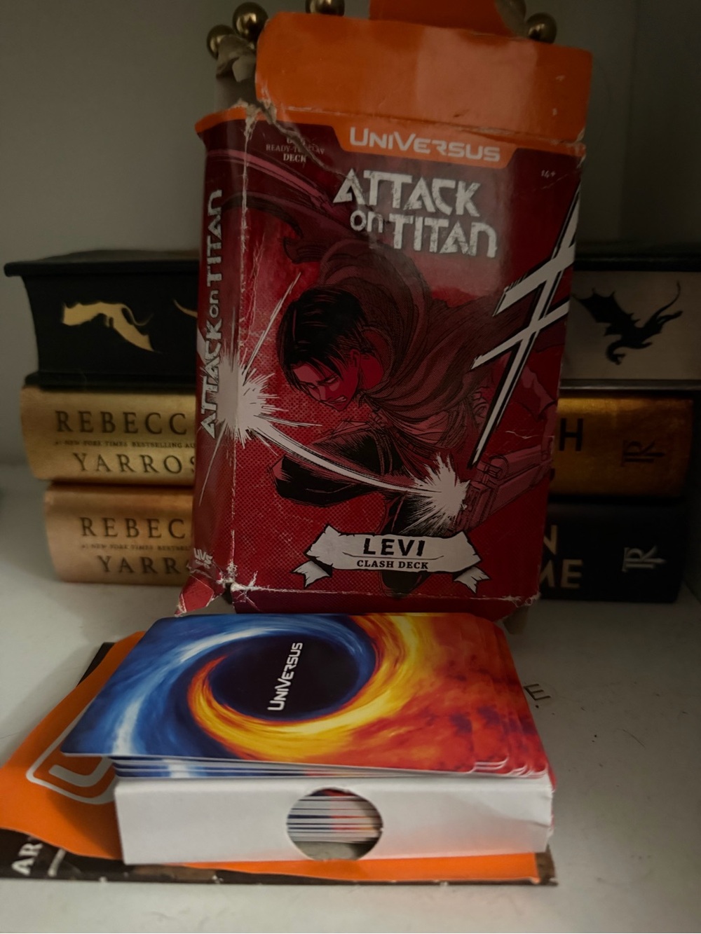 Attack on Titan Levi Clash Deck - Red